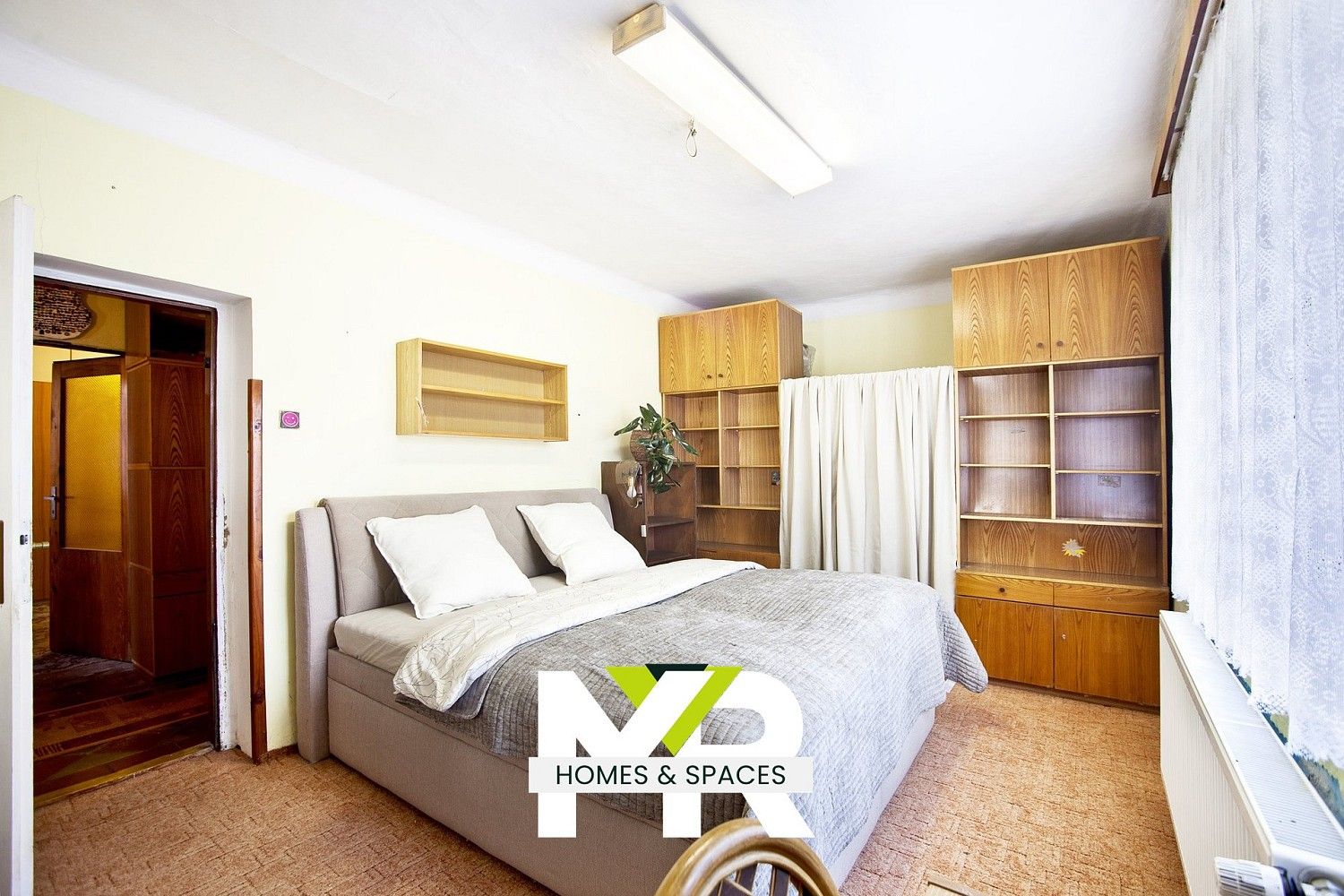 Prodej rodinný dům - Praha - Třeboradice, okres Praha 18, Hlavní město Praha, 200 m² - 2