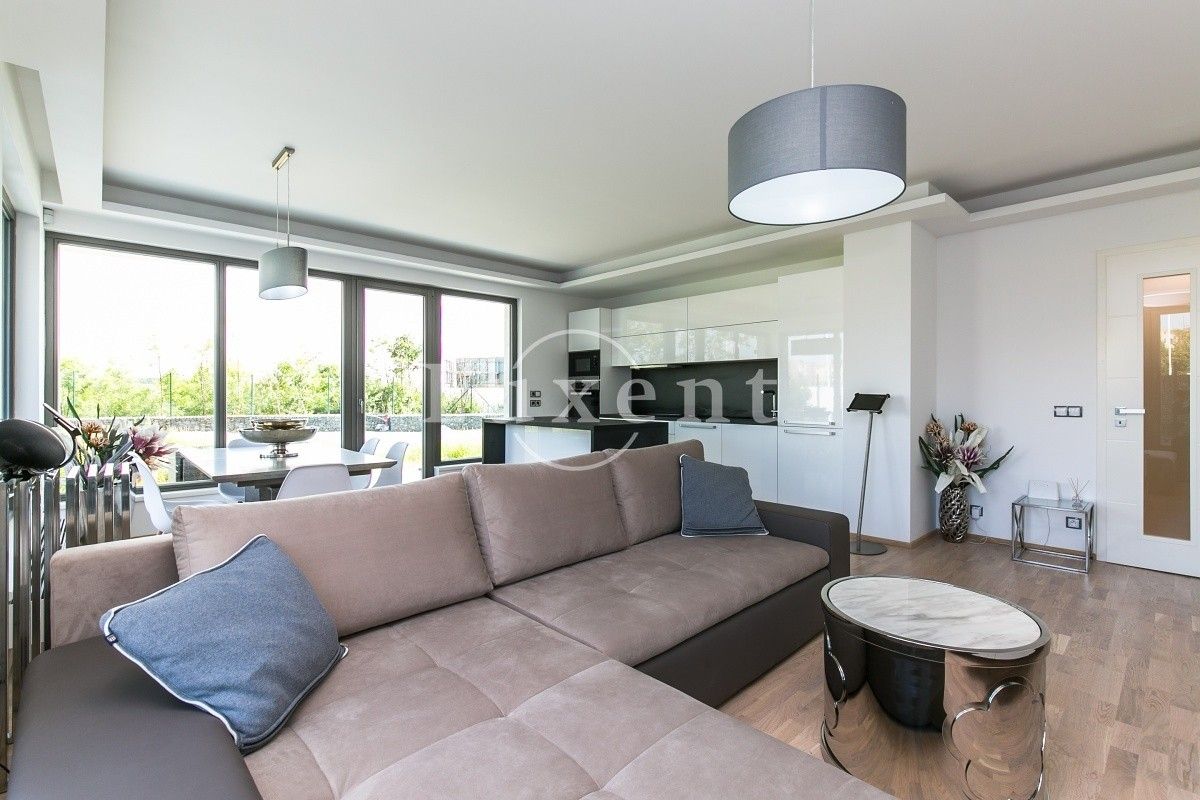 3+kk, Devonská 1242, Praha Hlubočepy, 156 m² - 1
