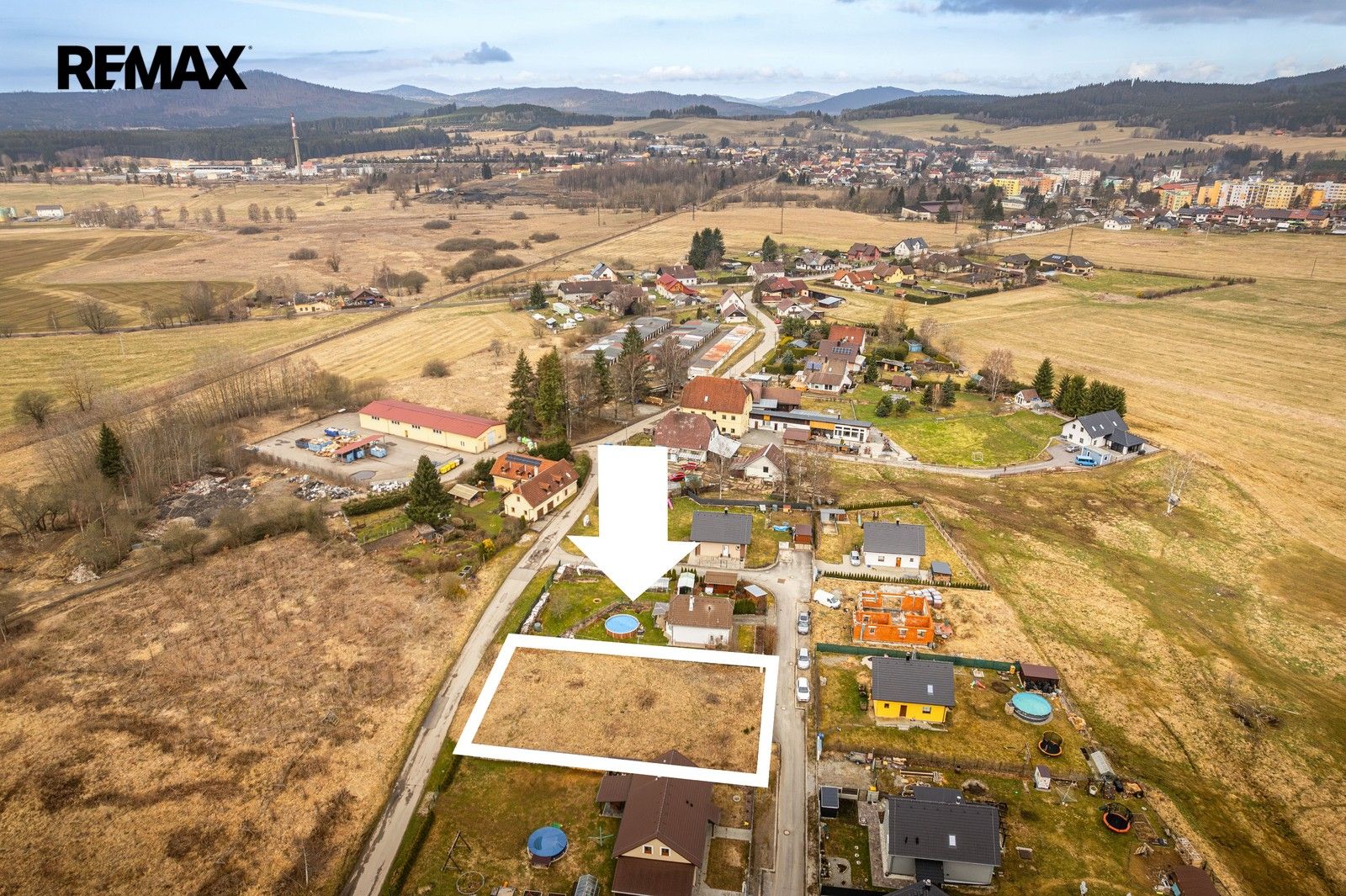 Pozemek pro bydlení · 956 m² · Volary - 2