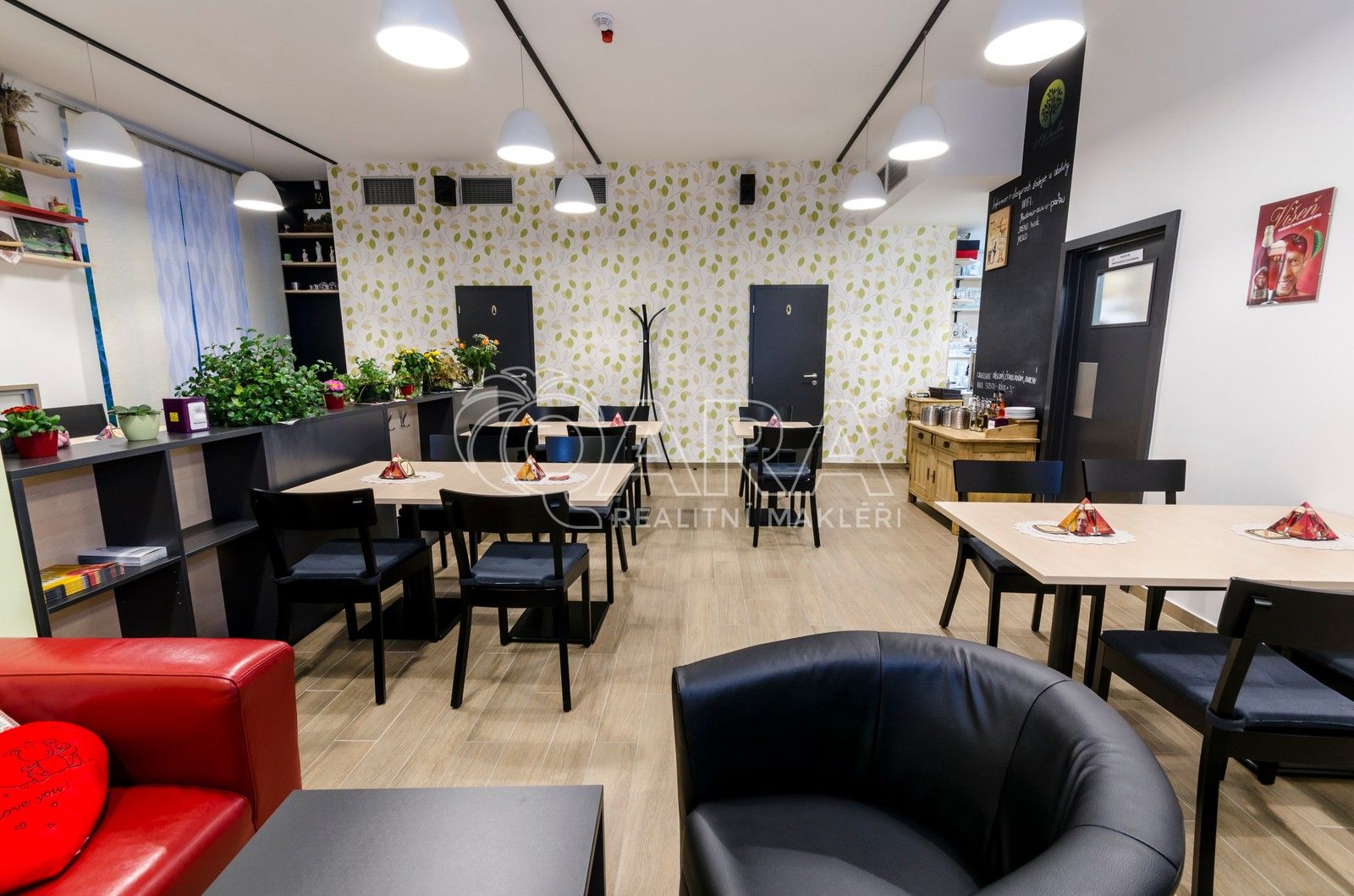 Restaurace, Theinova, Praha, 187 m²