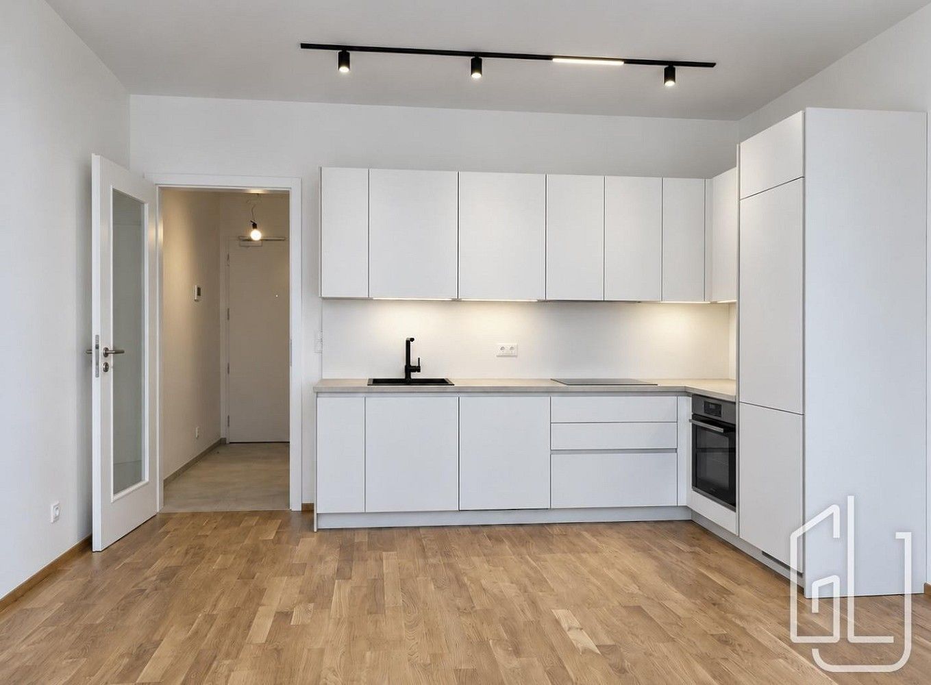 1+kk, Švarcova, Praha 8 - Karlín, 36 m² - 1
