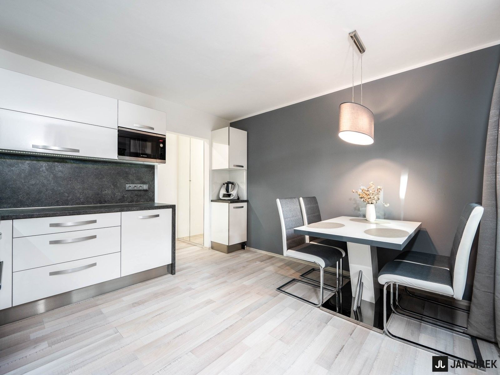 Prodej byt 3+kk - Gollova, Hradec Králové, 63 m² - 5