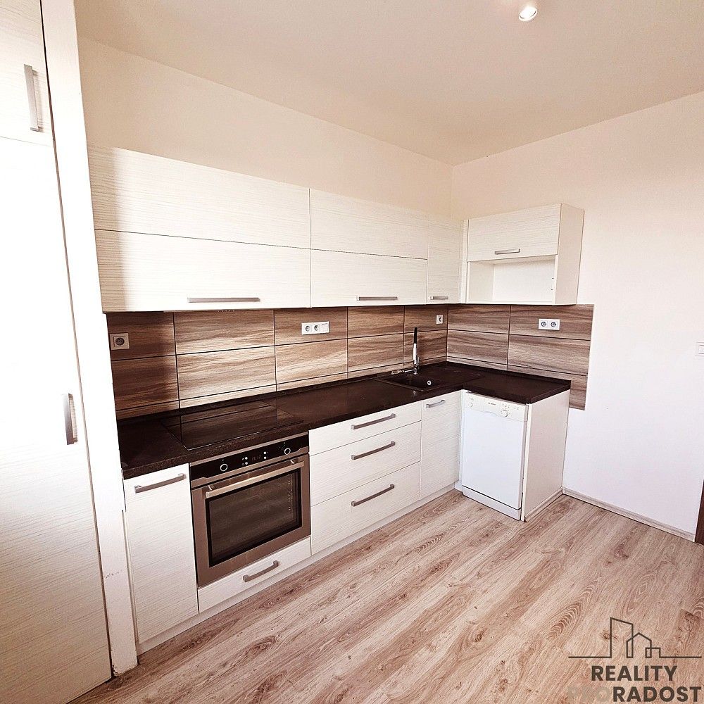 Pronájem byt 3+1 - Slunečná, Hodonín, 64 m² - 5