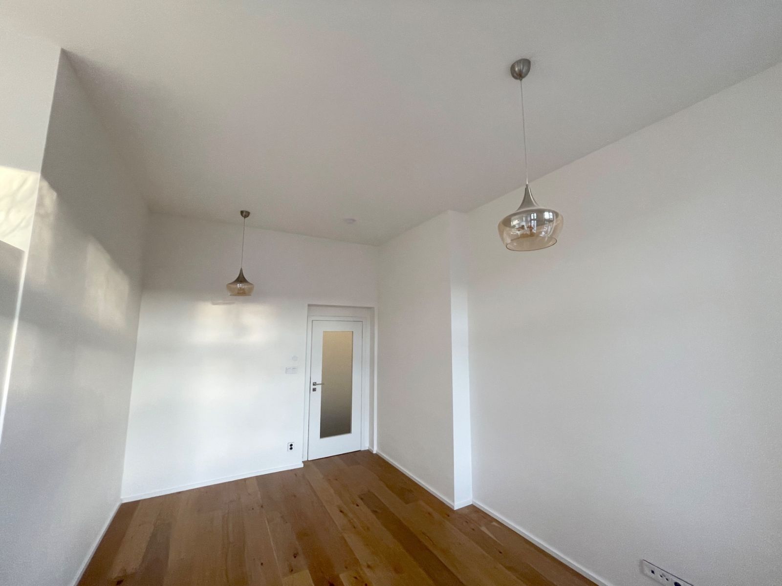 Pronájem byt 2+kk - Peckova, Praha - Karlín, 55 m² - 5