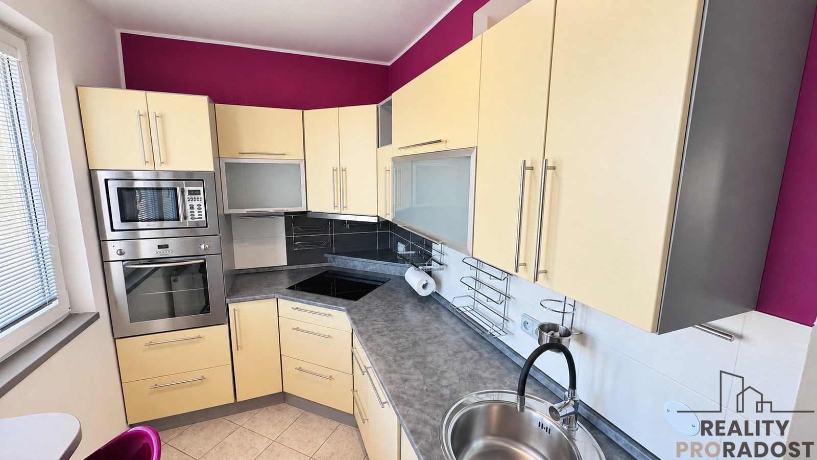 3+1, Cihlářská čtvrť 3158, Hodonín, 53 m²