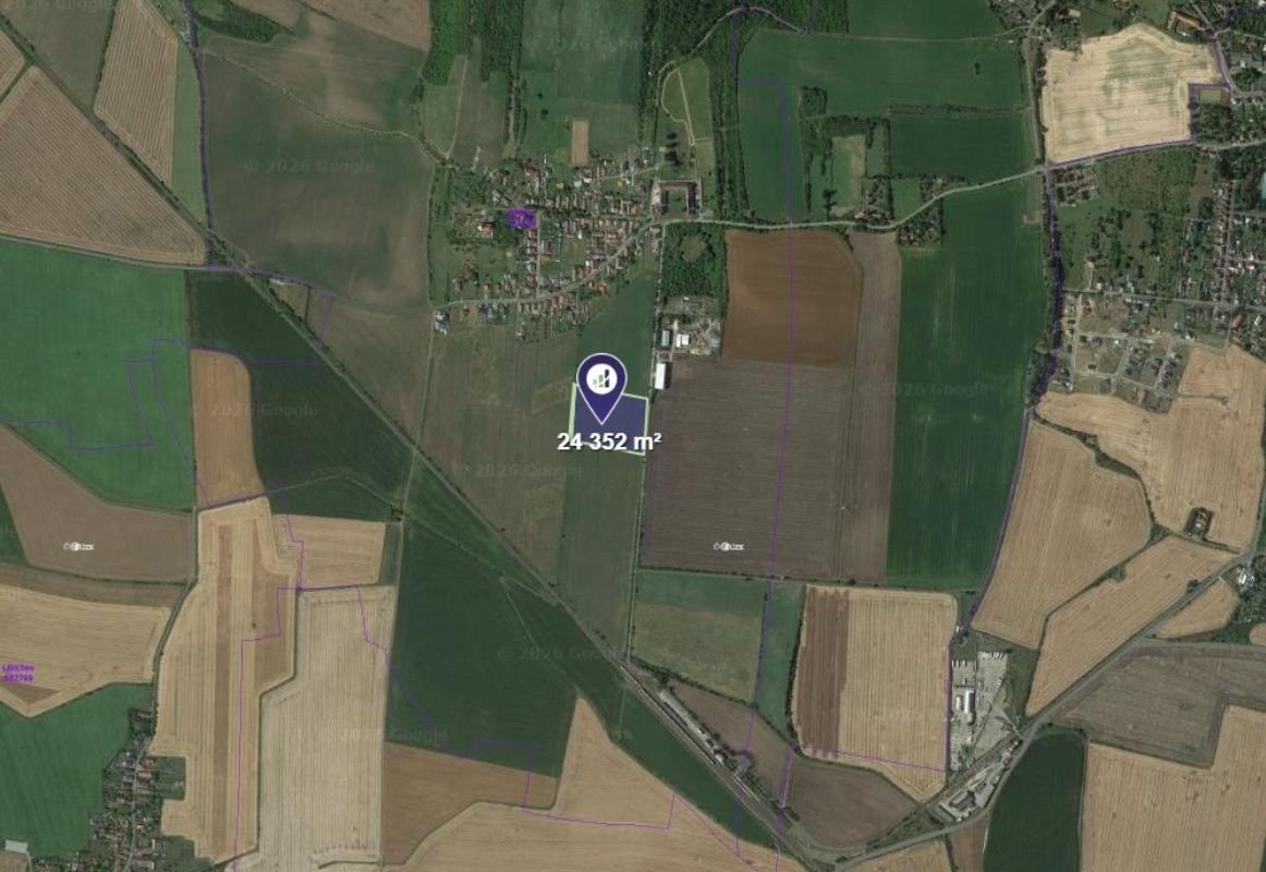 Prodej zemědělský pozemek - Dobrovice, 13 529 m²