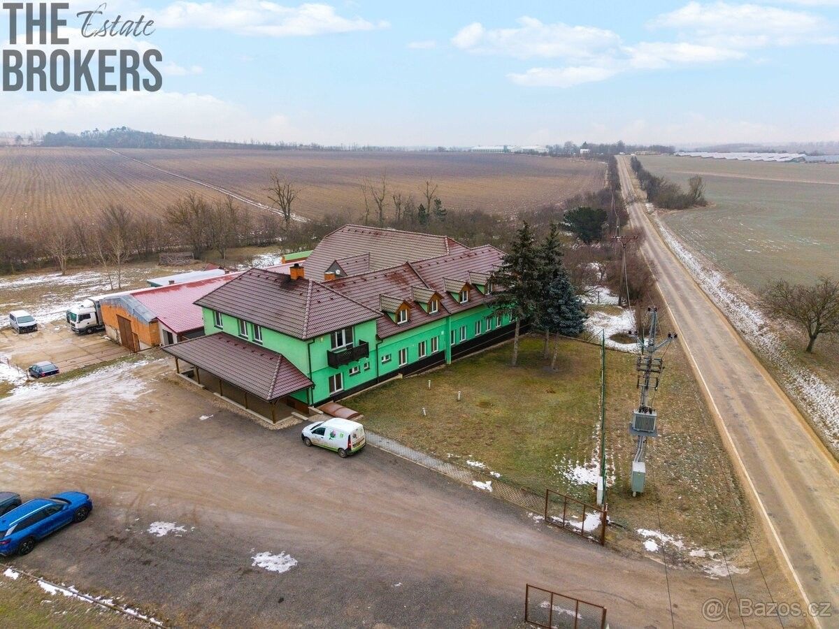 Kanceláře, Miroslav, 671 72