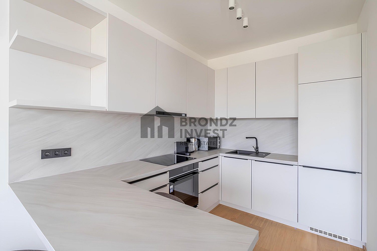 Pronájem byt 2+kk - Praha - Hrdlořezy, okres Praha 9, Hlavní město Praha, 55 m² - 5