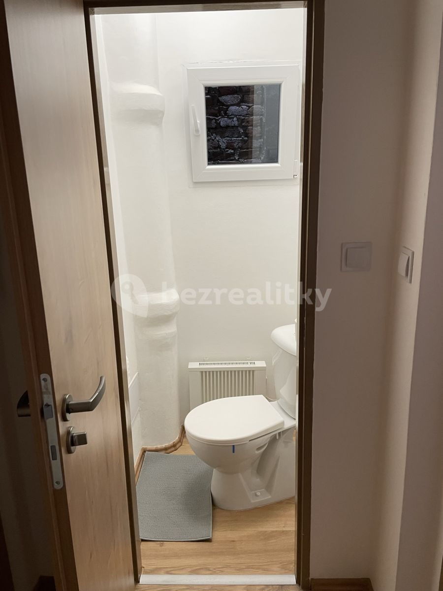 Byt 1+1 · 38 m² · Duškova, Praha - Smíchov - 4
