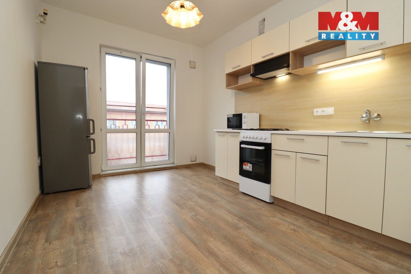 Pronájem byt 2+1 - S. K. Neumanna, Ostrov, 70 m²