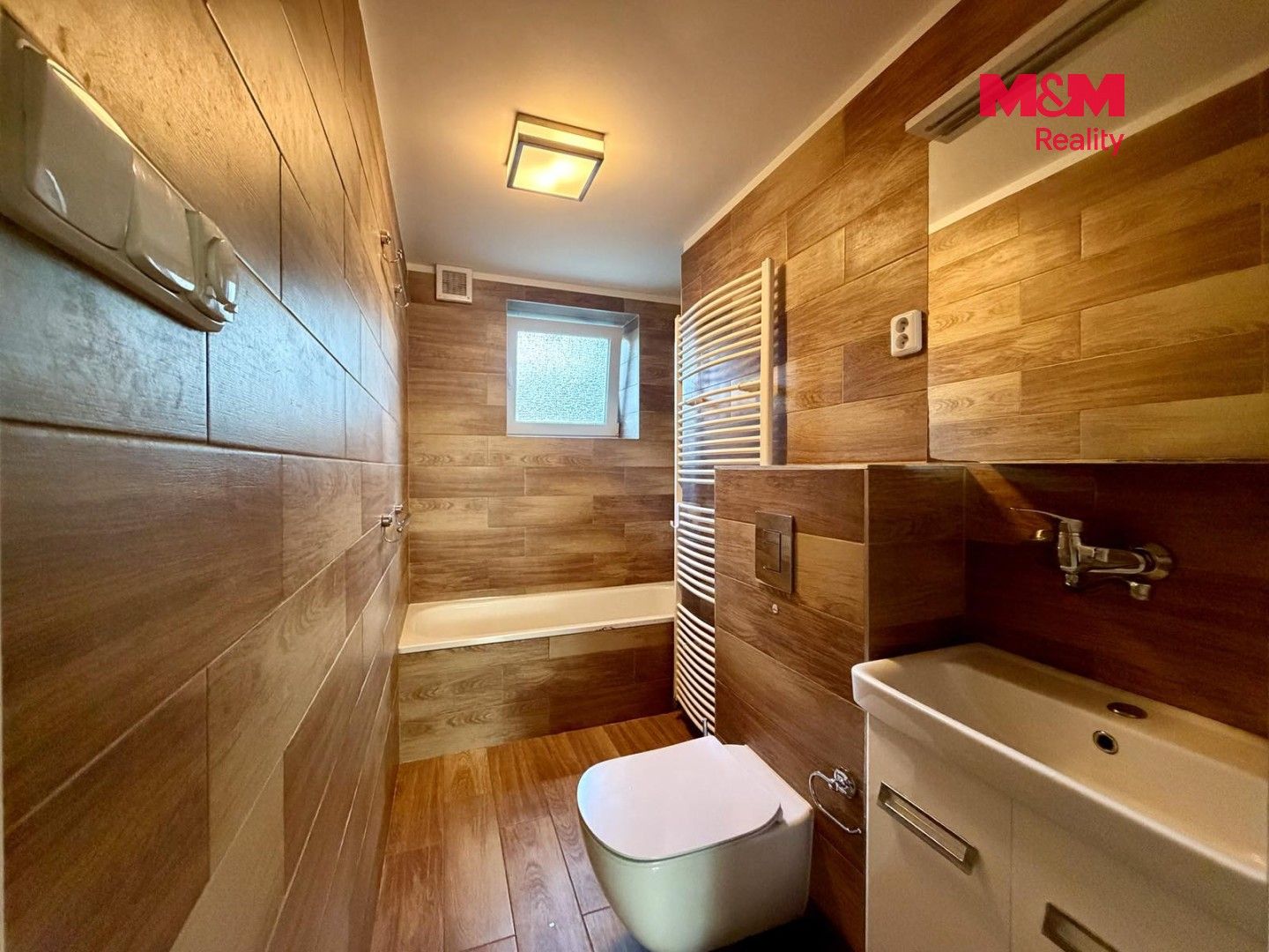 Byt 3+1 · 80 m² · SNP, Chomutov - 4