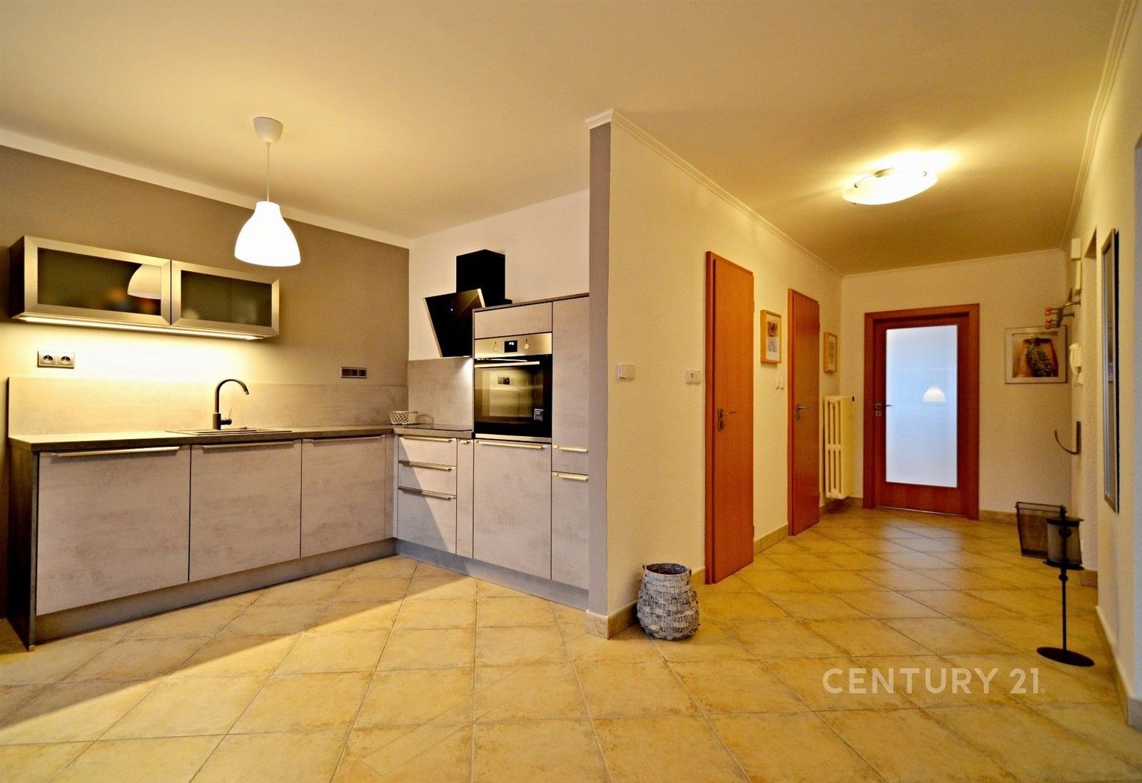 Pronájem byt 3+1 - Moravanů, Praha, 120 m²