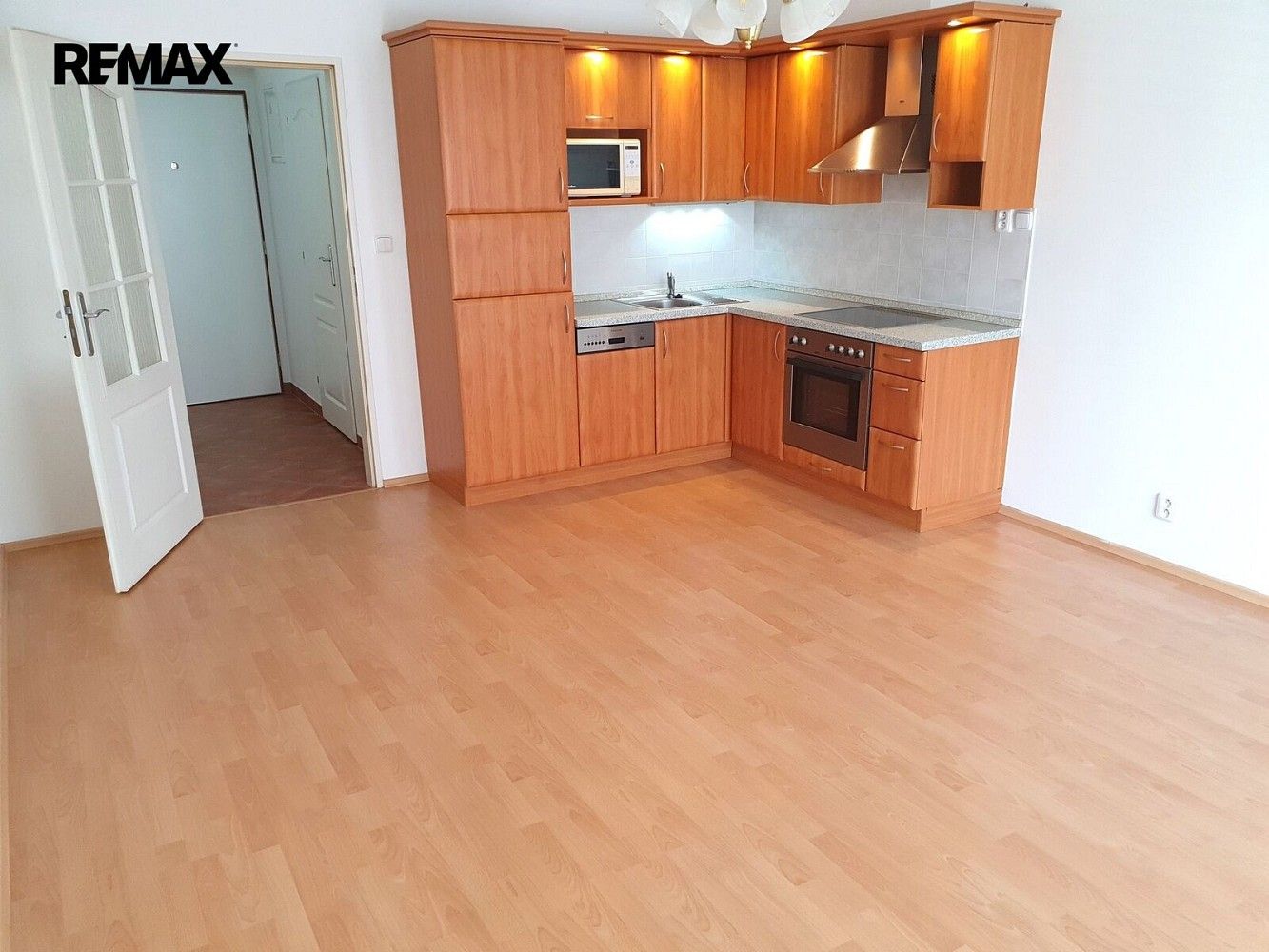 Byt 1+kk · 29 m² · Praha - Záběhlice, okres Praha 10, Hlavní město Praha - 3