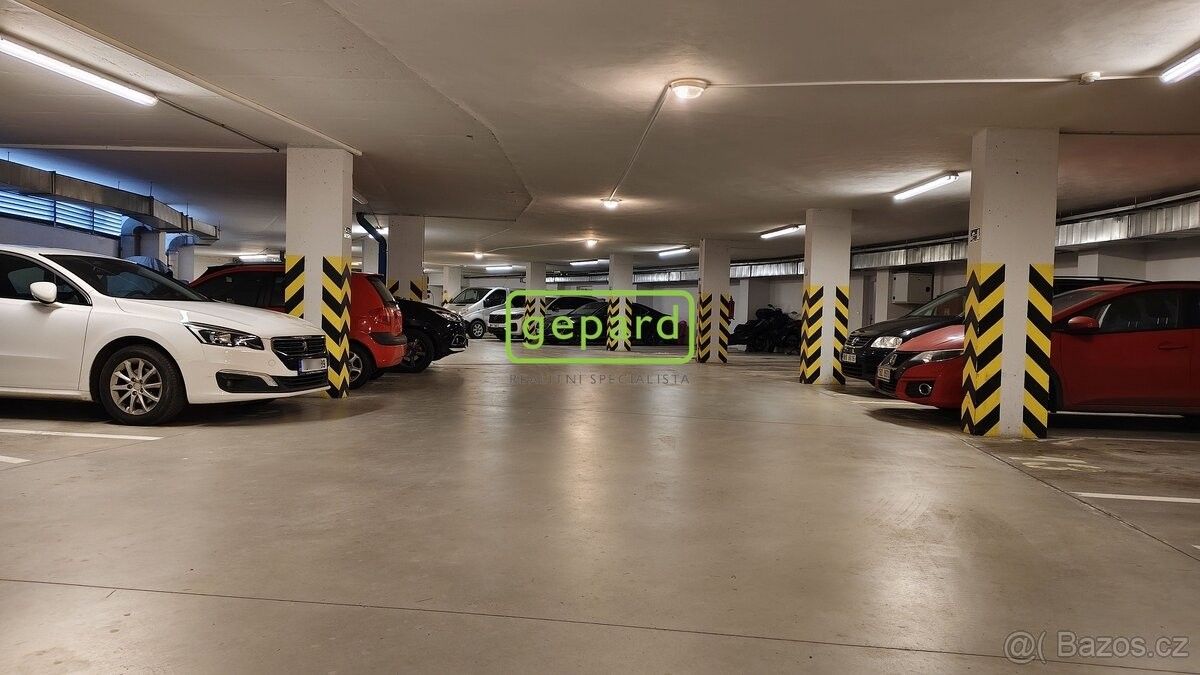 Prodej garáž - Brno, 627 00