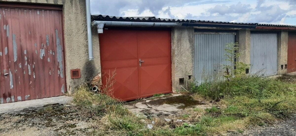 Garáž · Cheb, 350 02 - 3