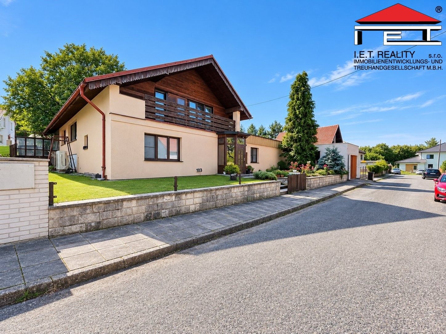 Ubytovací zařízení, 250 m²