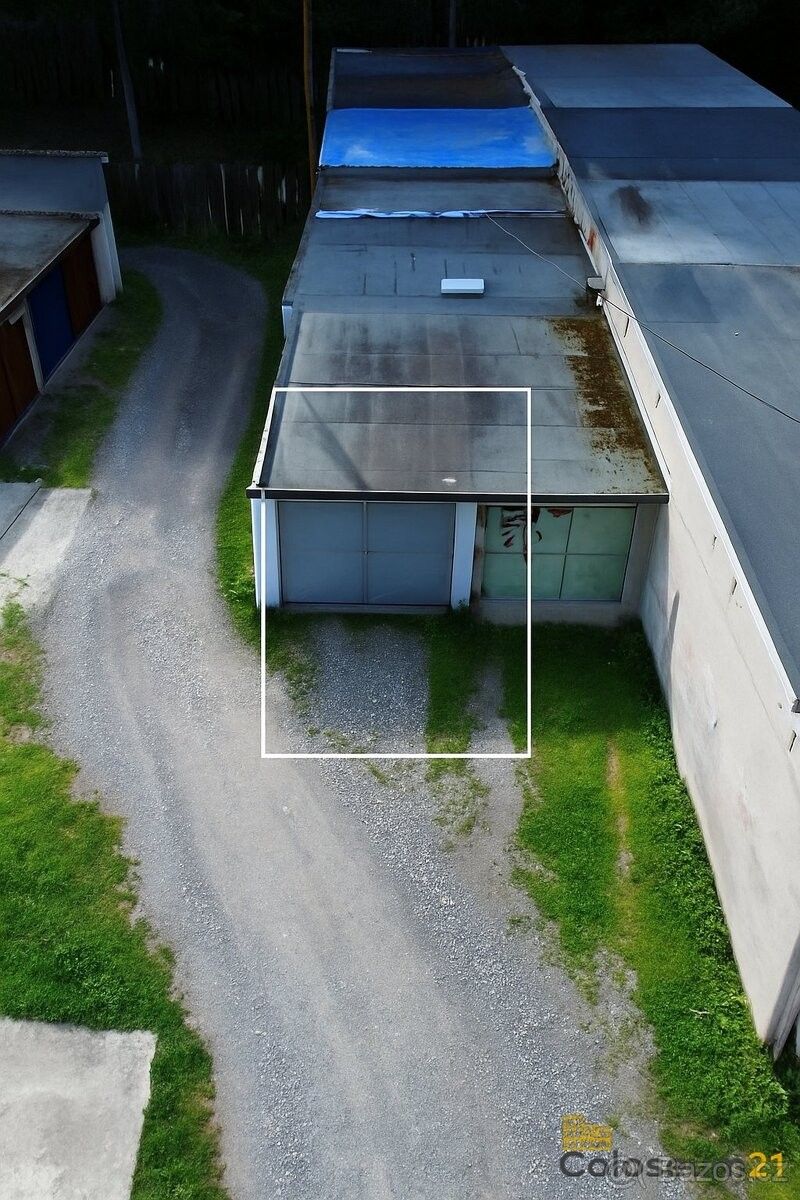 Garáže, Kladno, 272 01