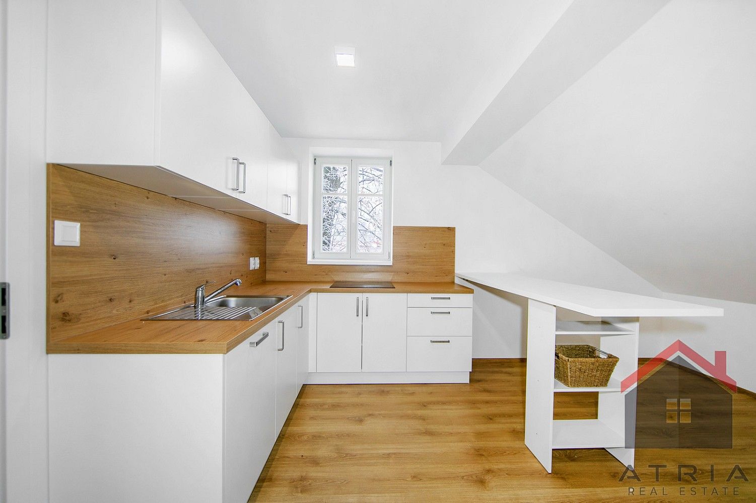 Byt 2+1 · 85 m² · Horní, Kašperské Hory, okres Klatovy - 3