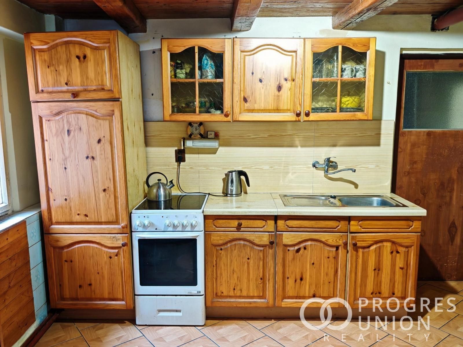 Prodej rodinný dům - Rataje, 160 m² - 2