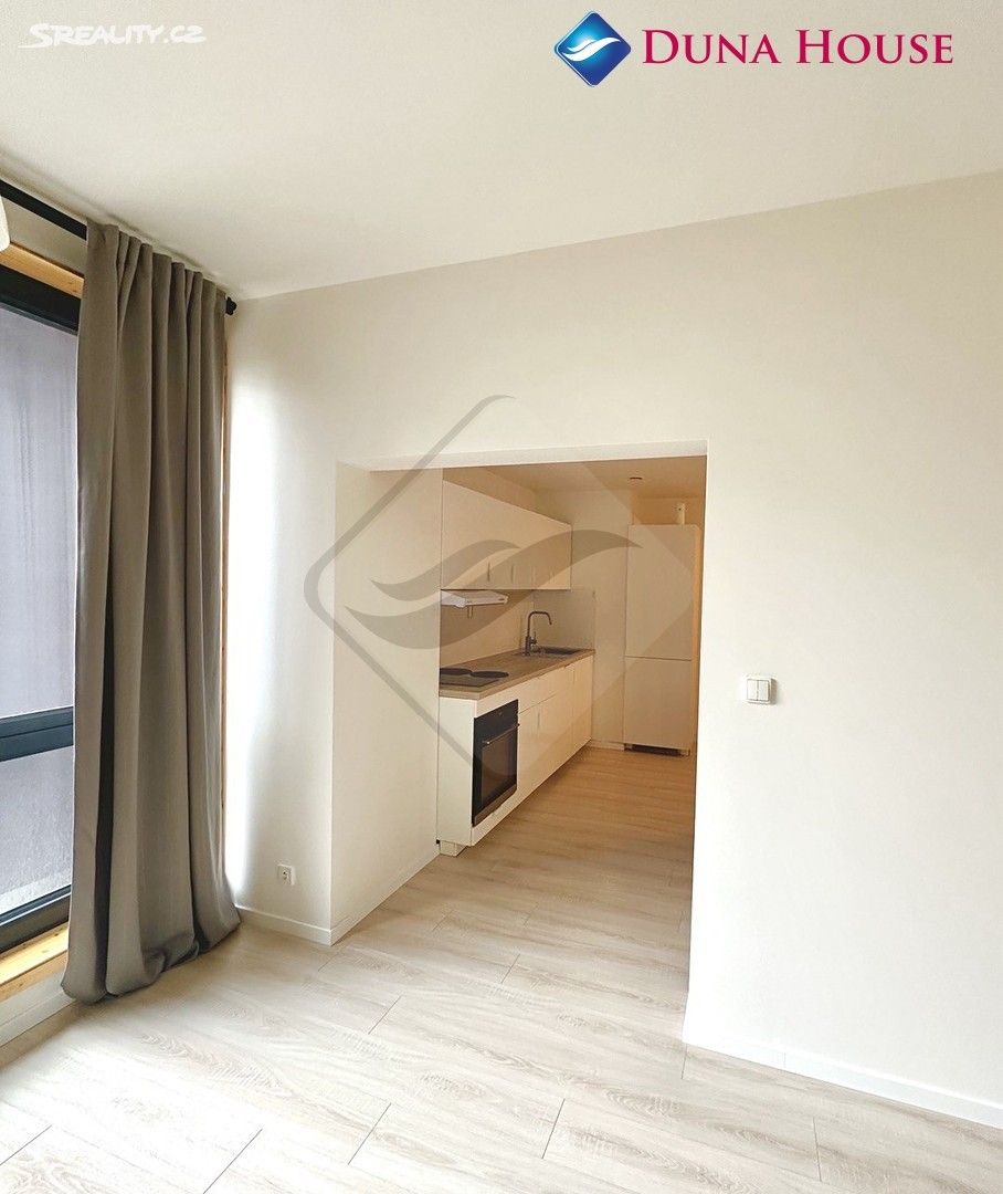 2+1, Poděbradská, Praha, 50 m²