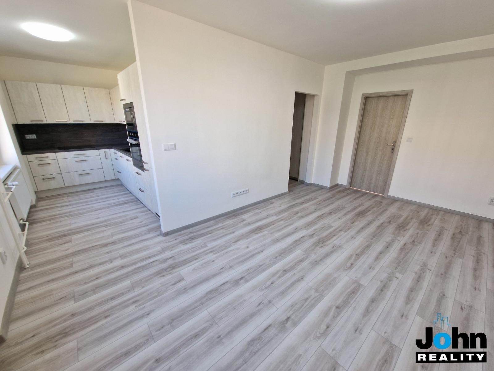 Prodej byt 3+1 - Valdštejnská, Litvínov, 61 m² - 5