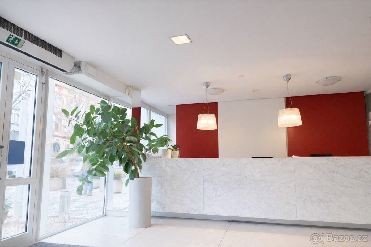Pronájem kancelář - Praha, 120 00