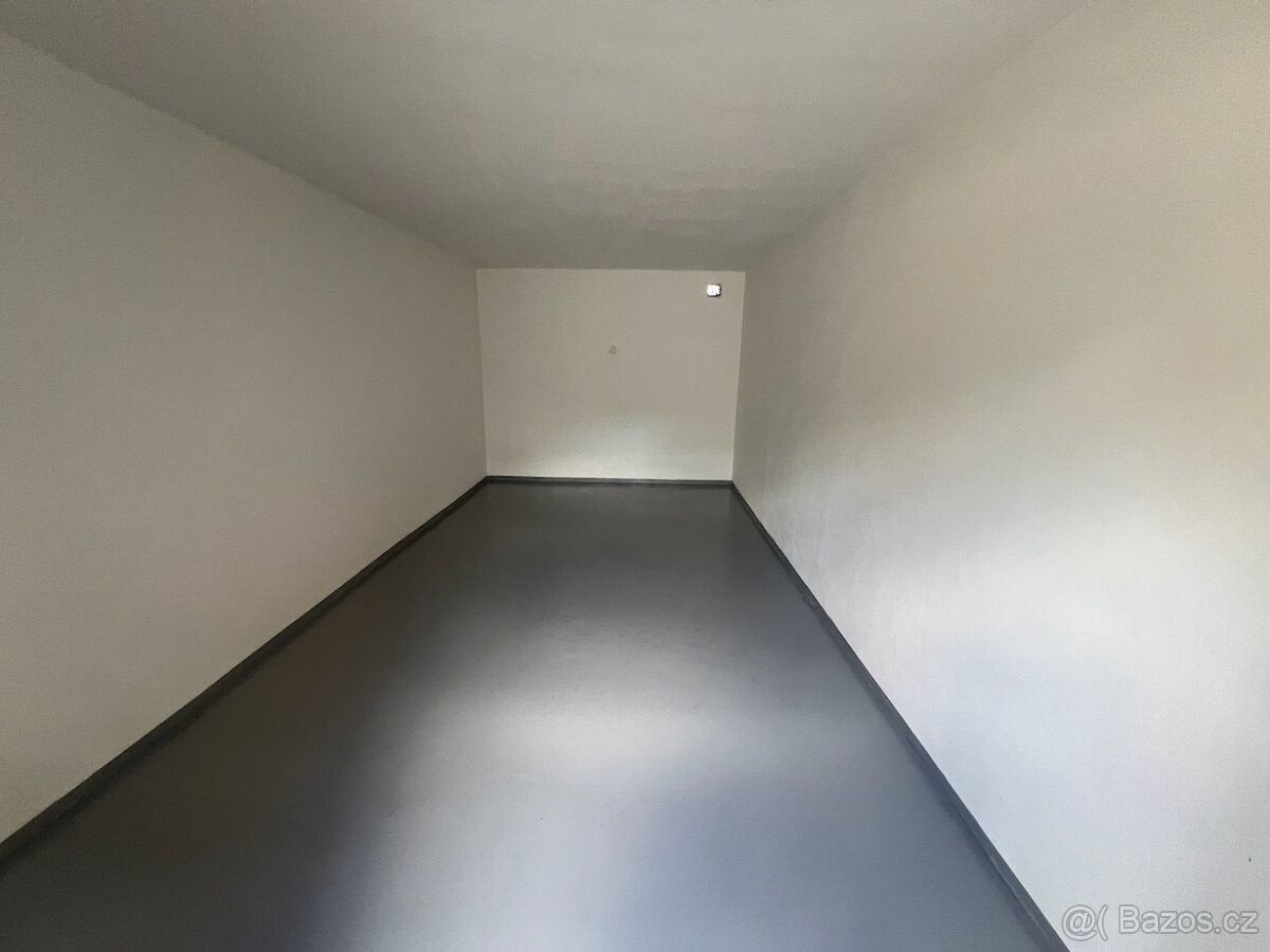 Garáže, Litoměřice, 412 01 - 2