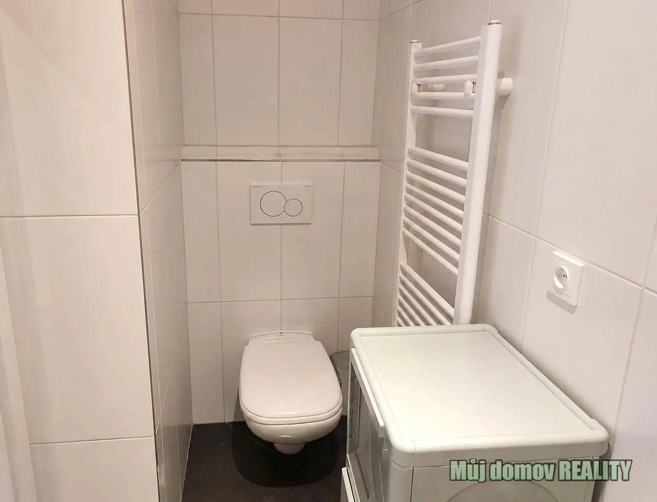 Byt 1+kk · 26 m² · V Holešovičkách, Praha - 4