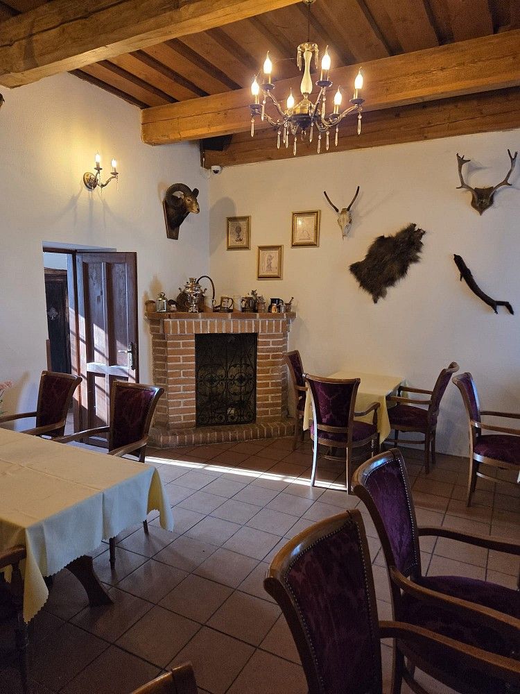 Restaurace · 120 m² · Klostermannovo náměstí, Železná Ruda, okres Klatovy - 3