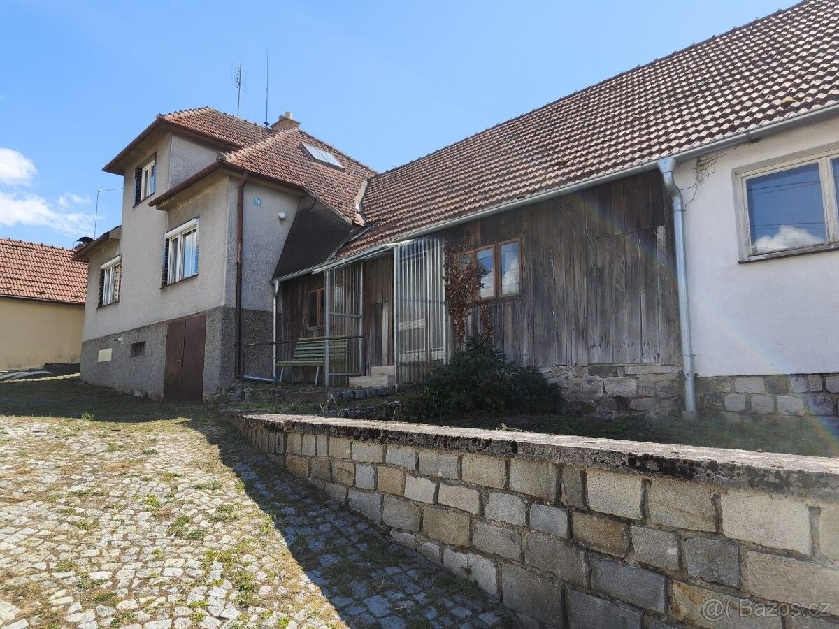 Rodinné domy, Velké Meziříčí, 594 01 - 1
