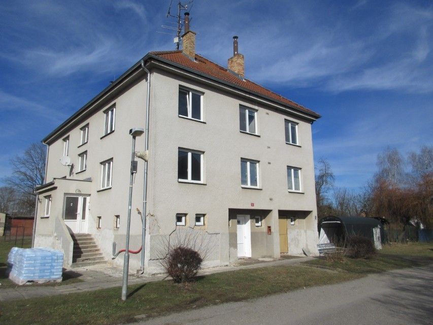 Byty, Dívčice, 373 48