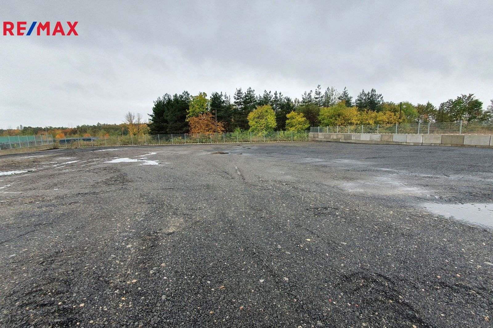 Prodej pozemek - Praha, 2 m²