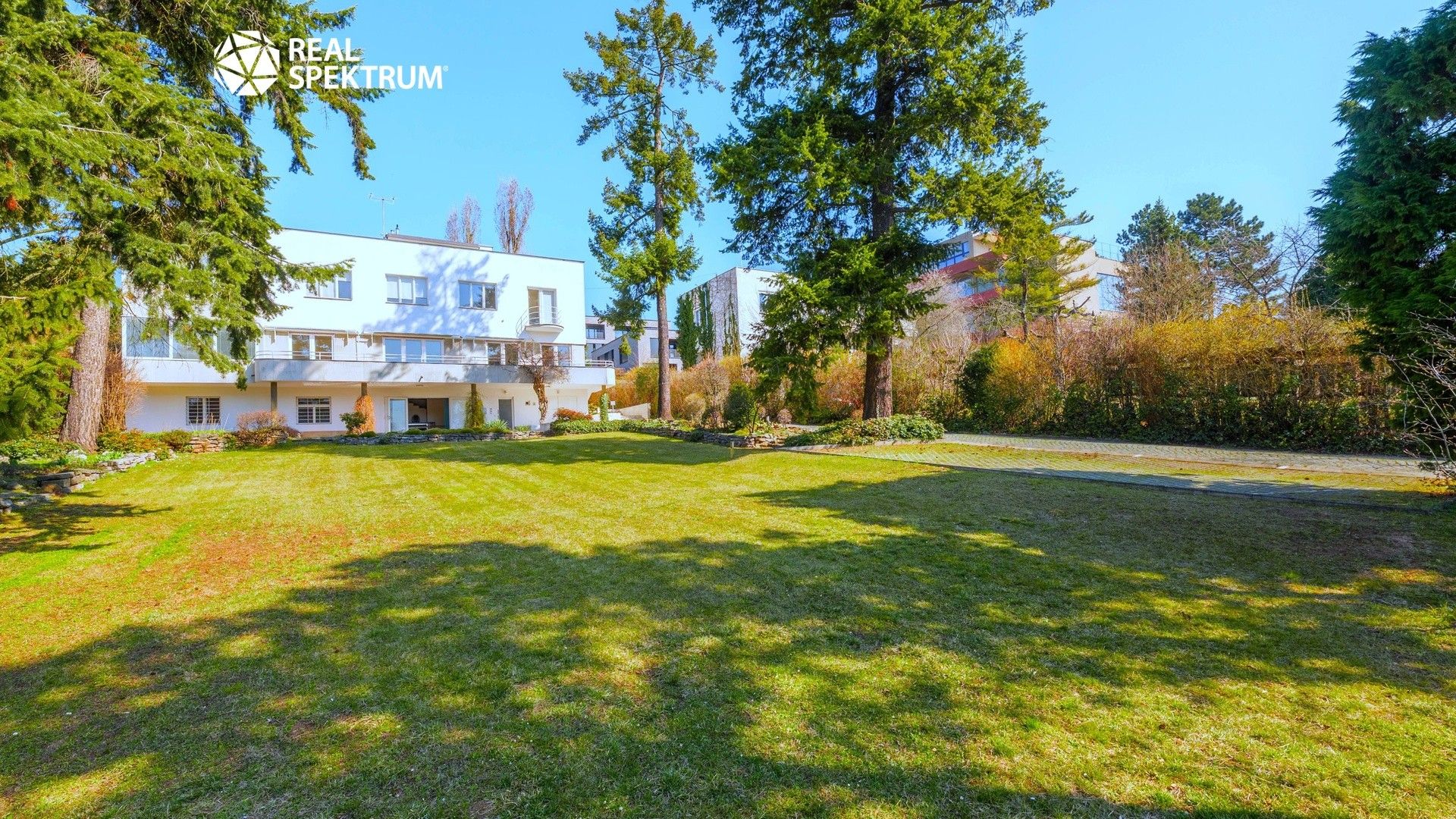 Prodej vila - Lipová, Brno, 732 m²