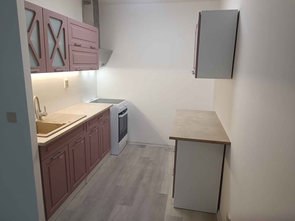 Byty, Kolín, 280 02