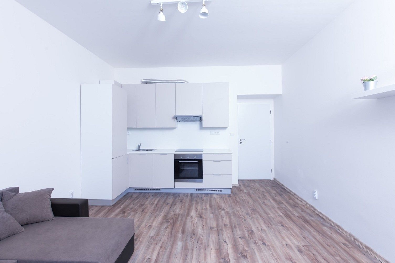 2+kk, 5. května, Praha 4 - Nusle, 43 m² - 2