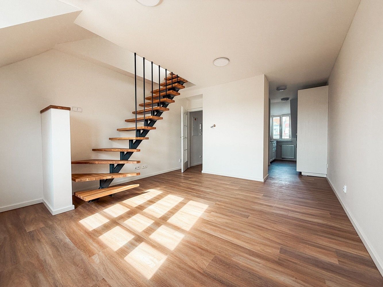 2+1, Praha, okres Praha 6, Hlavní město Praha, 46 m² - 1