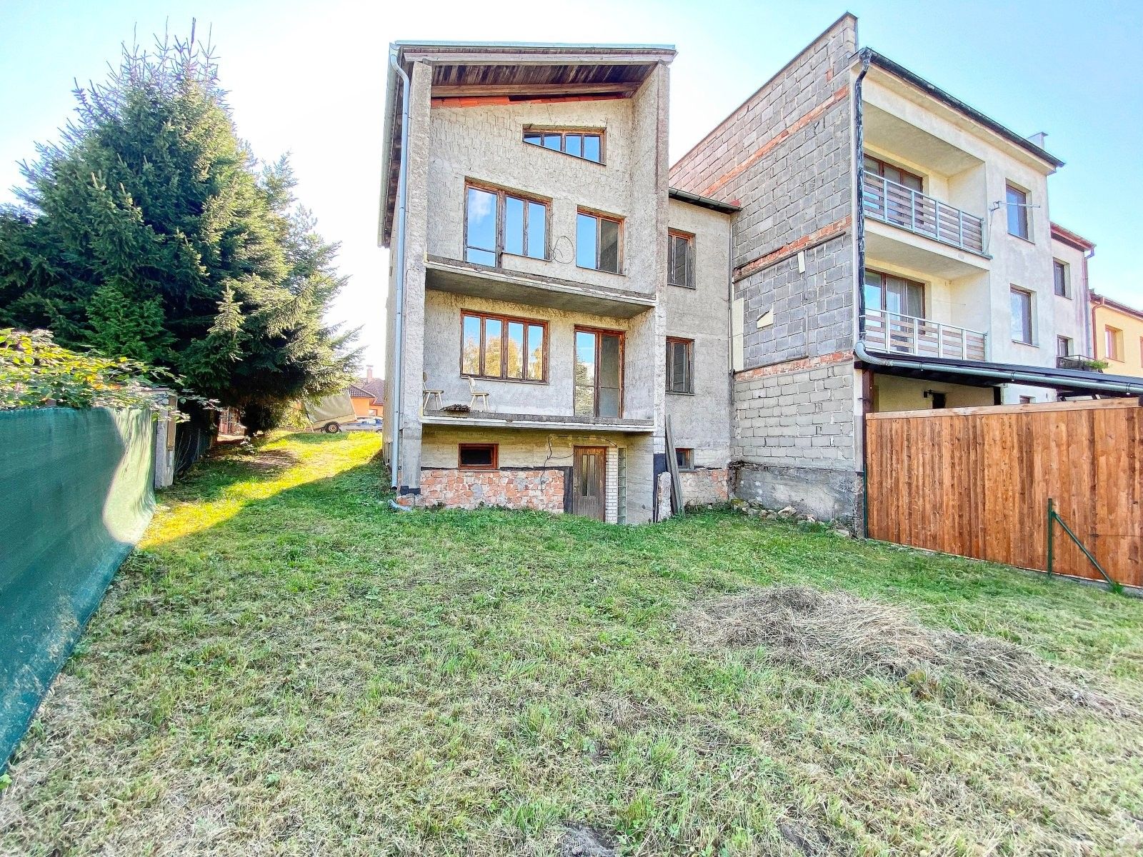 Rodinné domy, 9. května 663, Nová Bystřice, 160 m² - 1