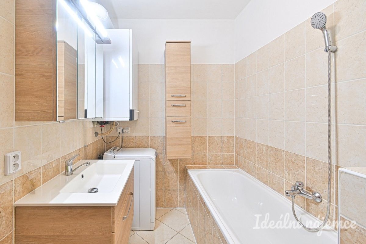 2+kk, Lipůvka, 56 m² - 2