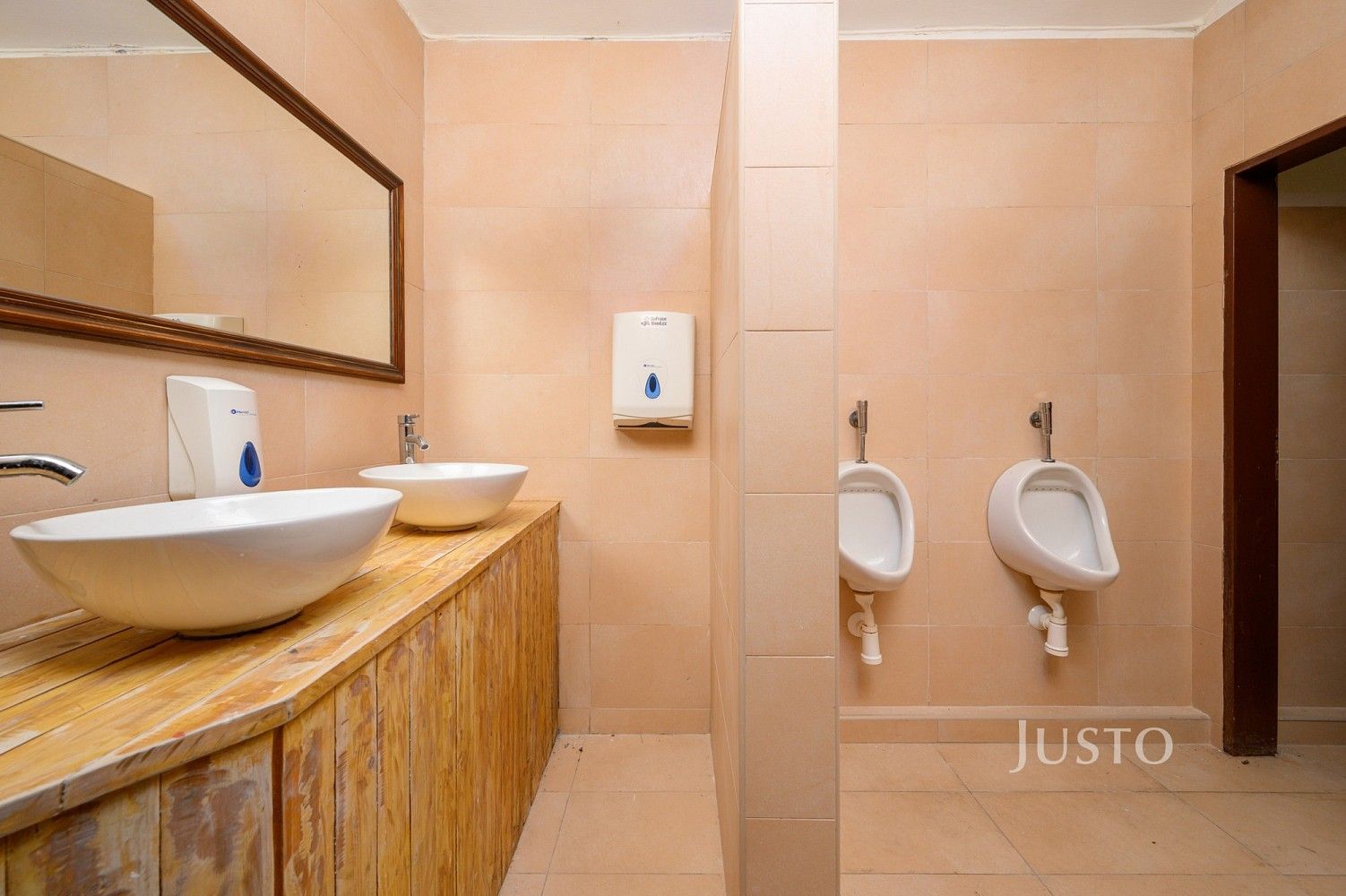 Restaurace · 204 m² · Liberec - Liberec XXX-Vratislavice nad Nisou, Liberecký kraj - 4