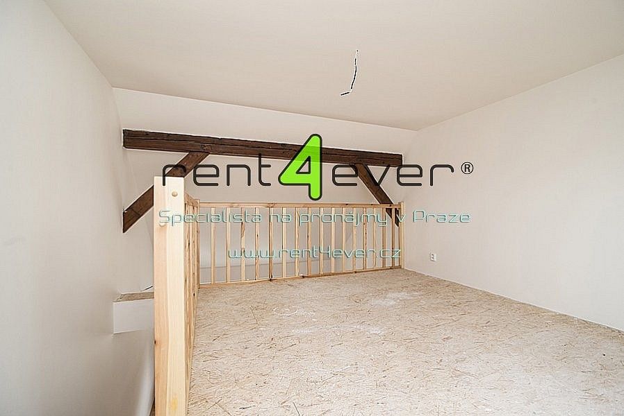 Byt 2+kk · 46 m² · Praha - Lysolaje, okres Praha 6, Hlavní město Praha - 4