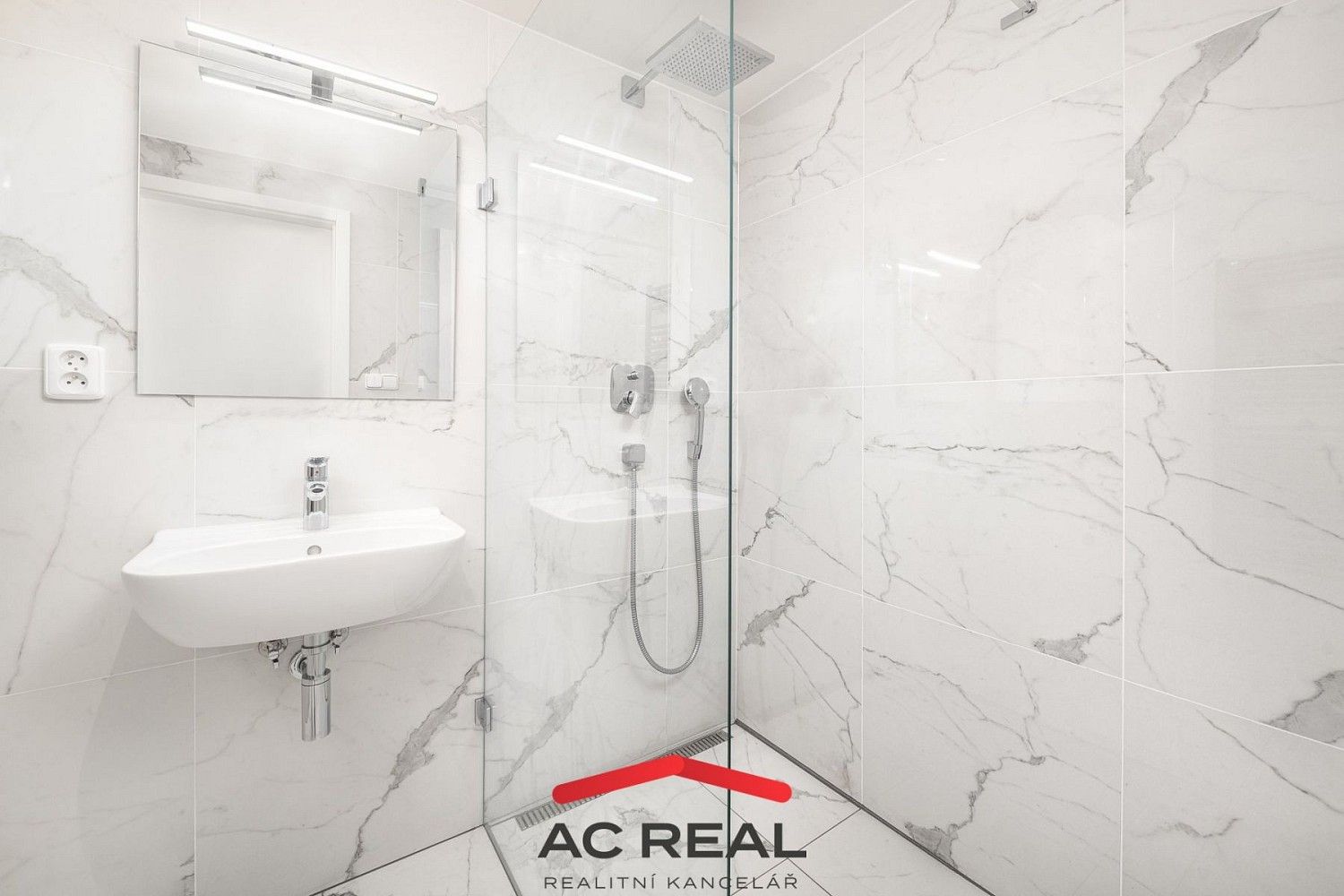 3+1, Vrchlabí - Hořejší Vrchlabí, okres Trutnov, Královéhradecký kraj, 73 m² - 2