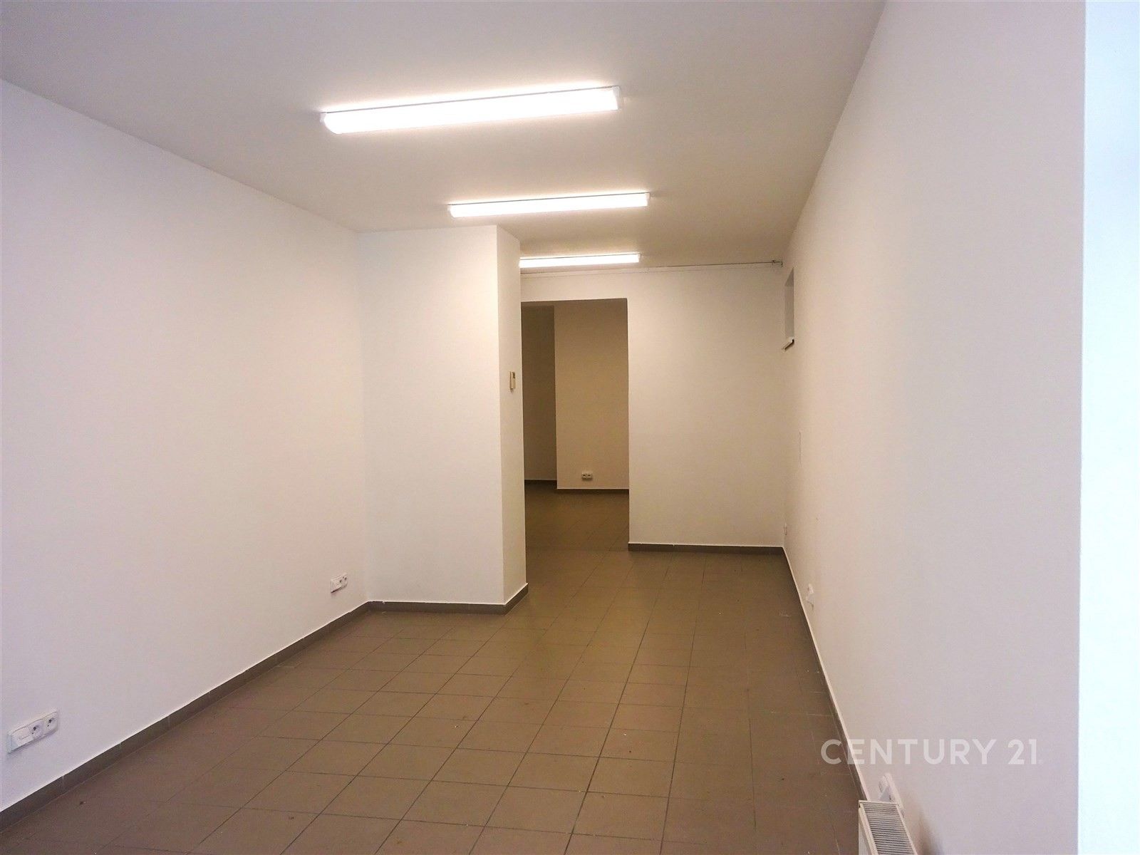 Pronájem obchodní prostory - Voženílkova, Zlín, 73 m²