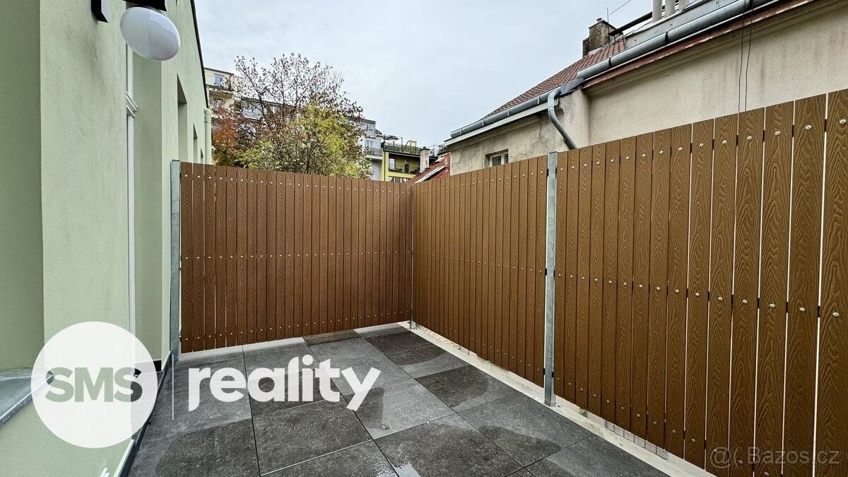 Pronájem byt - Praha, 130 00