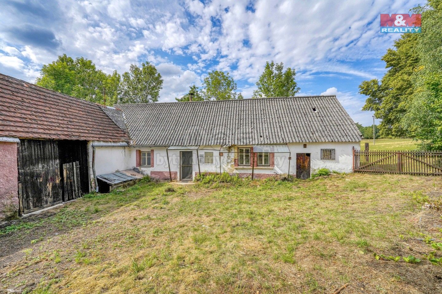 Chalupy, Bezděkov, Hradiště, 54 m²