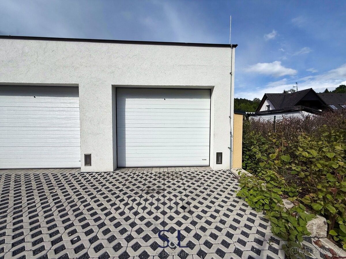 Pronájem garáž - Jablonec nad Nisou, 466 01