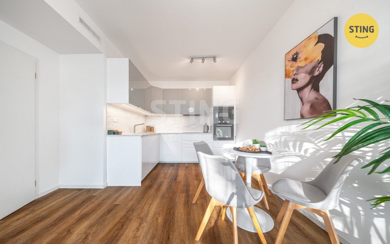 Byt 2+kk · 55 m² · Praha - 3