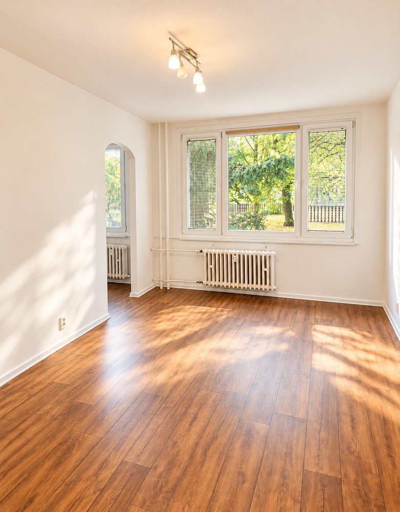 3+1, Varnsdorfská, Praha 9 - Střížkov, 55 m² - 2