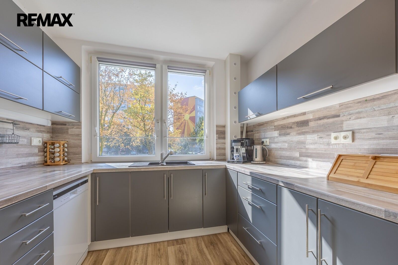 Byt 4+1 · 103 m² · Josefa Ševčíka 865, Most - 3