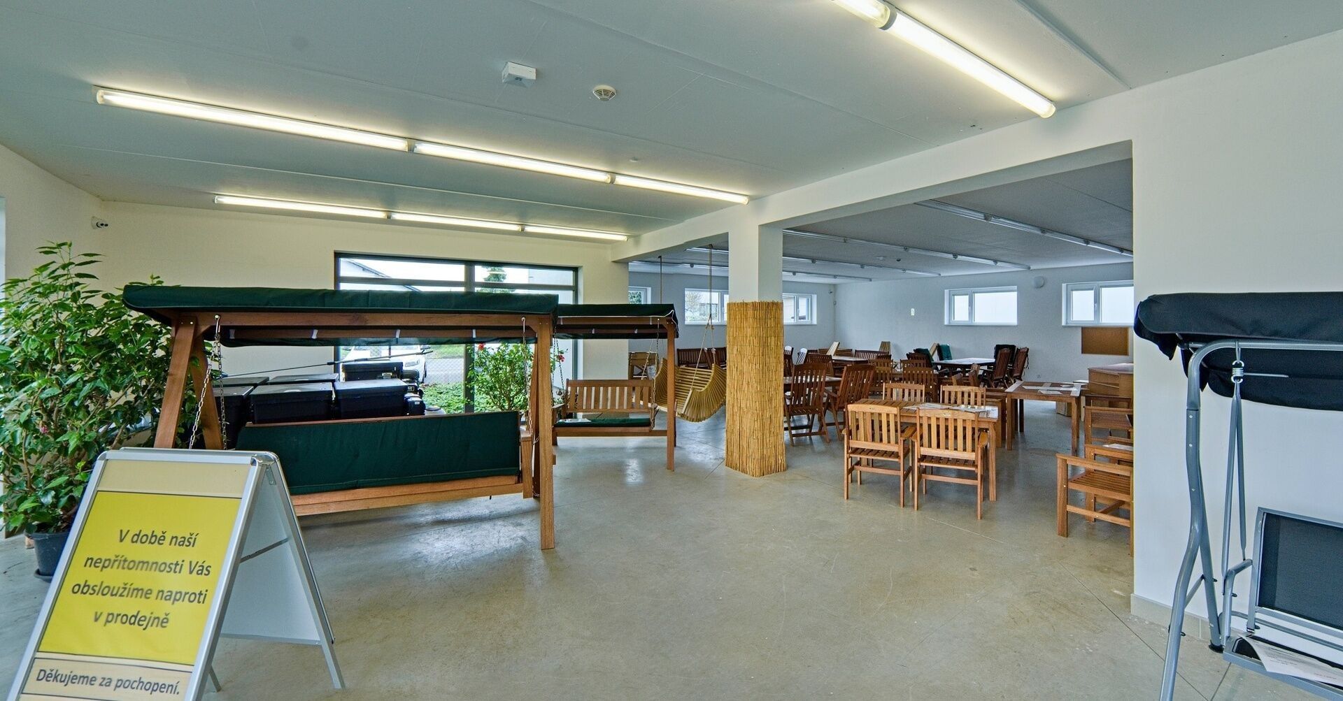 Obchodní prostory, Jos. Jungmanna , Nový Bydžov, 603 m² - 2