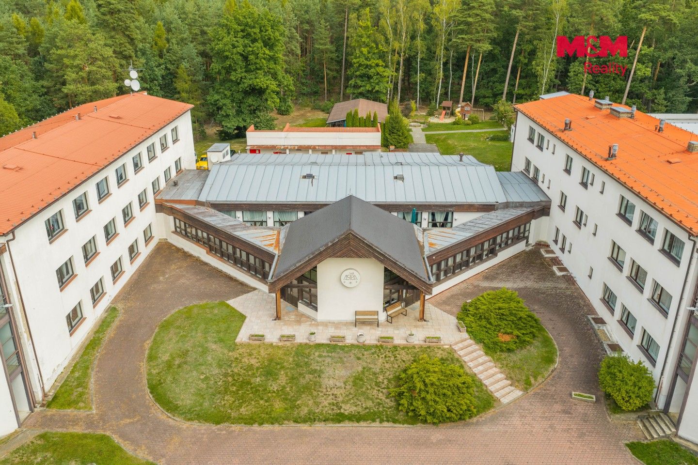 Ubytovací zařízení · 3 216 m² · Srby, Tuchlovice - 3
